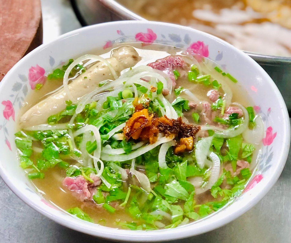 Cách nấu bún bò Huế thơm ngon chuẩn hương vị cố đô  Ẩm thực  Việt Giải  Trí