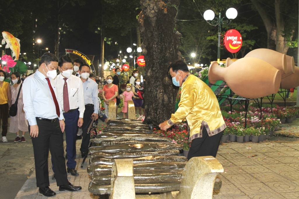 Khai mạc Hội hoa Xuân TPHCM năm 2022 - Ảnh 3.