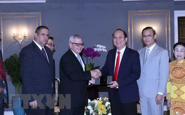 Lãnh đạo TPHCM tiếp Tổng Thư ký Quốc hội và Hội đồng Nhà nước Cuba