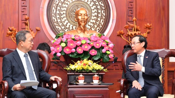 Lãnh đạo TPHCM tiếp Đại sứ Nhật Bản tại Việt Nam - Ảnh 1.