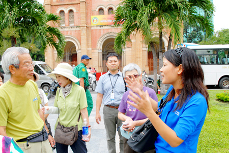 TPHCM tổ chức thi hướng dẫn viên du lịch giỏi - Ảnh 1.