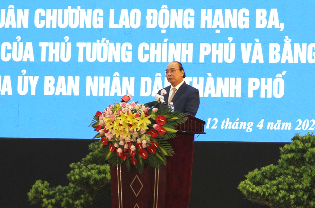 Huyện Củ Chi vinh dự được Chủ tịch nước trao tặng Huân chương Lao động hạng 3 - Ảnh 4.