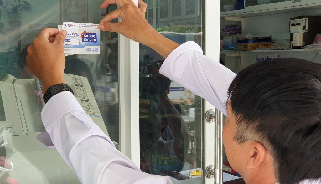 EVNSPC Cảnh báo giả mạo tổng đài chăm sóc khách hàng ngành Điện - Ảnh 1.
