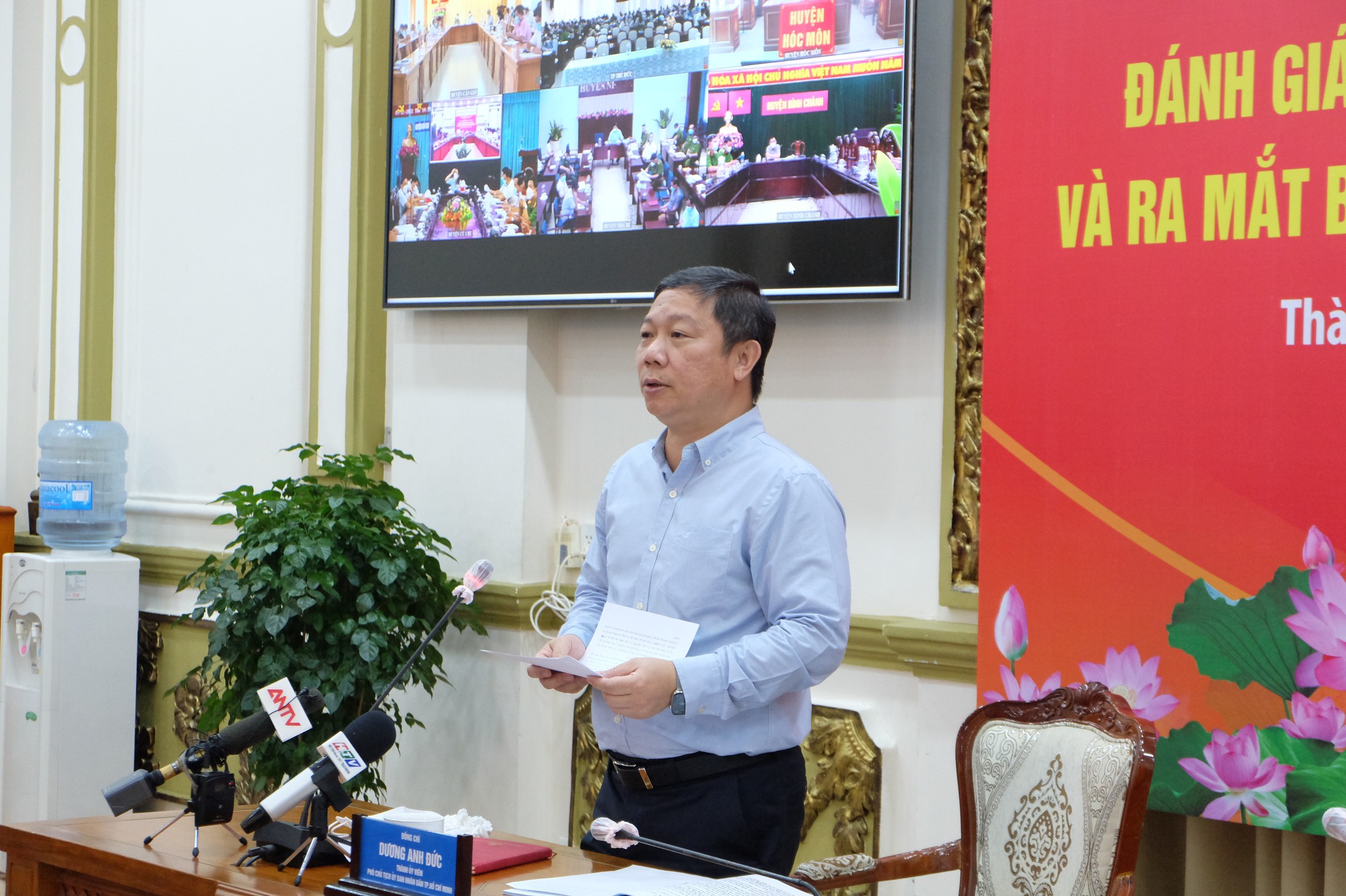 Thực hiện Đề án 06: TPHCM phấn đấu là địa phương đi đầu - Ảnh 1.