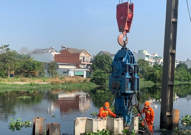 Tạm dừng triển khai một số công trình, dự án xây dựng trụ sở làm việc- Ảnh 1. Tạm dừng triển khai một số công trình, dự án xây dựng trụ sở làm việc- Ảnh 1.