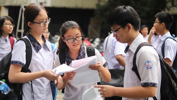 TPHCM chốt 3 môn thi tuyển sinh lớp 10 năm 2026- Ảnh 1. TPHCM chốt 3 môn thi tuyển sinh lớp 10 năm 2026- Ảnh 1.