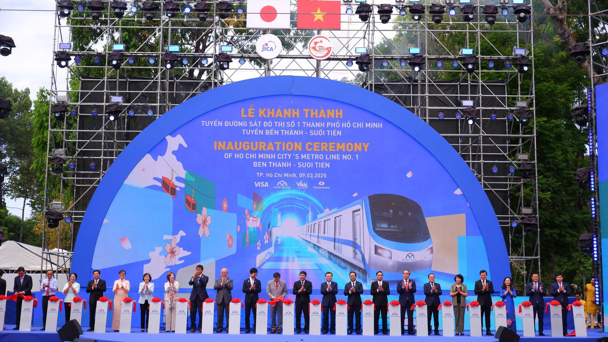 TPHCM khánh thành tuyến Metro số 1 – khởi nguồn cho sự phát triển giao thông đô thị hiện đại- Ảnh 1.