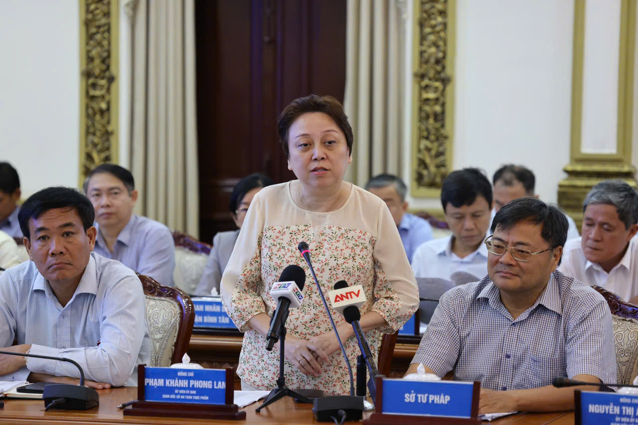 TPHCM: Nhiều nhà thuốc có biểu hiện đối phó khi bị kiểm tra- Ảnh 1. TPHCM: Nhiều nhà thuốc có biểu hiện đối phó khi bị kiểm tra- Ảnh 1.