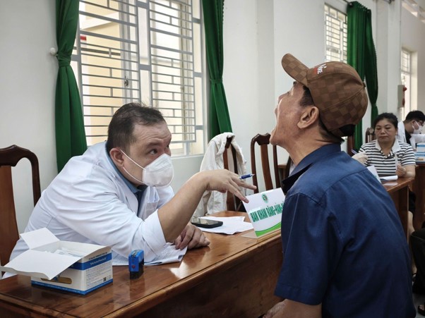 Khám sức khỏe toàn dân: Từ chính sách đến quản lý sức khỏe lâu dài- Ảnh 1. Khám sức khỏe toàn dân: Từ chính sách đến quản lý sức khỏe lâu dài- Ảnh 1.