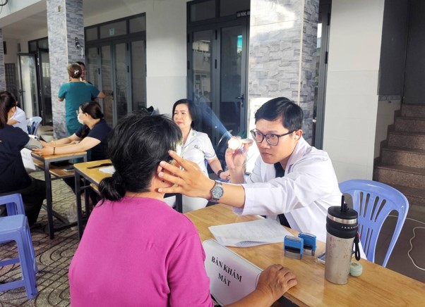 Khám sức khỏe toàn dân: Từ chính sách đến quản lý sức khỏe lâu dài- Ảnh 3. Khám sức khỏe toàn dân: Từ chính sách đến quản lý sức khỏe lâu dài- Ảnh 3.