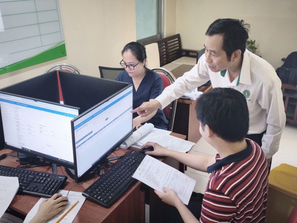 Khám sức khỏe toàn dân - Bài 3: Từ kết quả khám đến quản lý sức khỏe lâu dài- Ảnh 1. Khám sức khỏe toàn dân - Bài 3: Từ kết quả khám đến quản lý sức khỏe lâu dài- Ảnh 1.