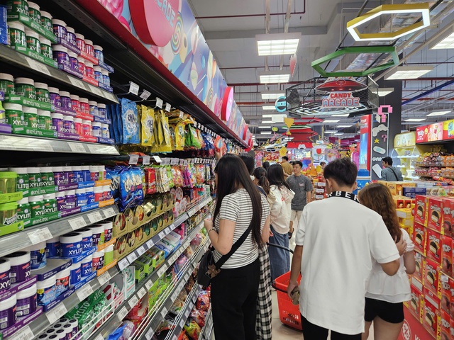 Doanh nghiệp trở lại hoạt động đầu năm với nhiều đơn hàng mới- Ảnh 3. Doanh nghiệp trở lại hoạt động đầu năm với nhiều đơn hàng mới- Ảnh 3.