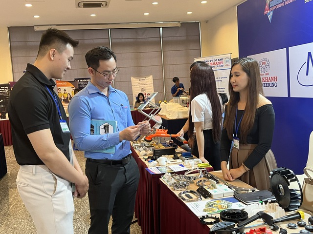 Nâng tầm doanh nghiệp Việt, tham gia sâu vào chuỗi giá trị- Ảnh 1. Nâng tầm doanh nghiệp Việt, tham gia sâu vào chuỗi giá trị- Ảnh 1.
