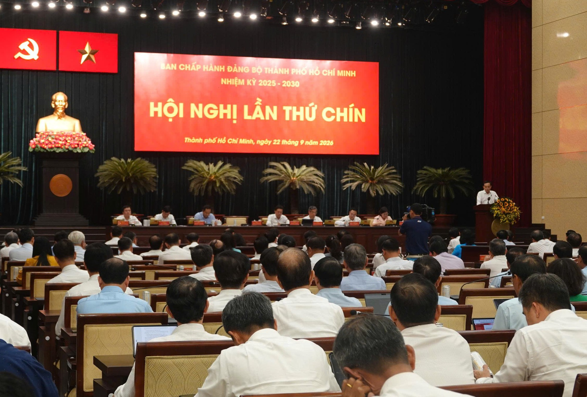 Quyết tâm đạt 3 mục tiêu lớn trong 3 tháng cuối năm- Ảnh 2.