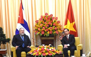Bí thư Thành ủy tiếp Thủ tướng Cuba Manuel Marrero Cruz