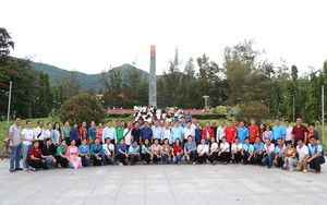 Hành trình về nguồn đầy ý nghĩa của cán bộ mặt trận TPHCM