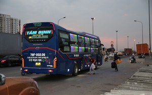 Kỷ nguyên mới không thể tồn tại ‘xe dù, bến cóc’