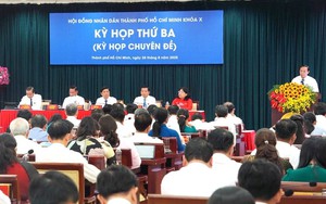 HĐND Thành phố thông qua nhiều chính sách an sinh xã hội, chế độ cho cán bộ công chức