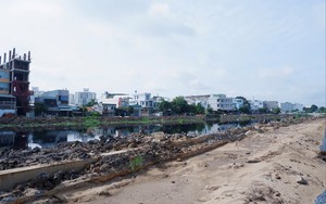 Thành phố tăng cường kiểm soát giá và nguồn cung vật liệu xây dựng- Ảnh 2. Chủ tịch UBND Thành phố chỉ đạo giải quyết nhu cầu vật liệu xây dựng cho các công trình