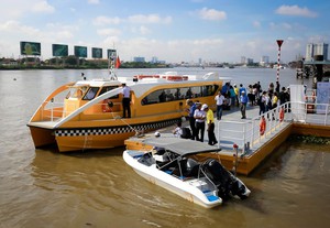 TPHCM nghiên cứu, xử lý phản ánh về đất vàng ven sông bị lấn chiếm