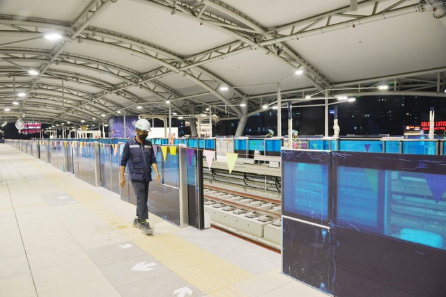 Ga Tân Cảng tuyến metro số 1 với kiến trúc hiện đại sắp hoàn thành - Ảnh 3.