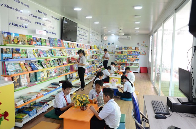 Trao tặng thư viện container cho học sinh vùng biên giới tỉnh Tây Ninh - Ảnh 1.