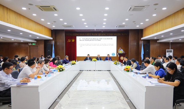 Cơ chế, chính sách để vận hành chính quyền đô thị TPHCM - Ảnh 2. Cơ chế, chính sách để vận hành chính quyền đô thị TPHCM - Ảnh 2.