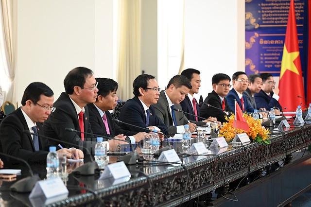 TPHCM và Thủ đô Phnom Penh thúc đẩy hợp tác nhiều lĩnh vực - Ảnh 1.