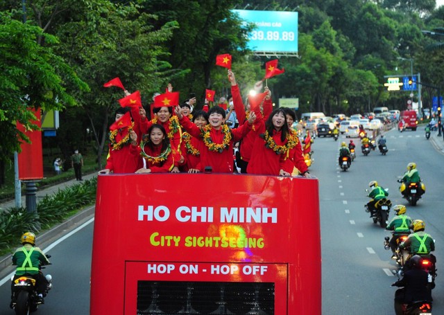 Hành trình không trải hoa hồng - Ảnh 3.