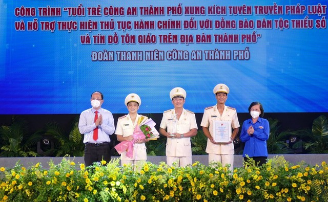 9 mô hình, giải pháp nhận giải thưởng Hồ Hảo Hớn năm 2022 - Ảnh 2. 9 mô hình, giải pháp nhận giải thưởng Hồ Hảo Hớn năm 2022 - Ảnh 2.