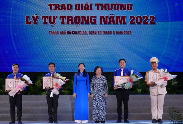 9 mô hình, giải pháp nhận giải thưởng Hồ Hảo Hớn năm 2022 - Ảnh 3. 9 mô hình, giải pháp nhận giải thưởng Hồ Hảo Hớn năm 2022 - Ảnh 3.