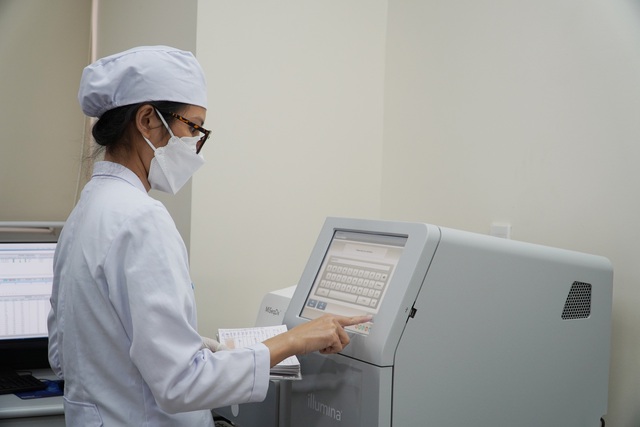 Bệnh viện Chợ Rẫy ứng dụng kỹ thuật mới áp dụng tại Việt Nam để phát hiện bệnh sớm   - Ảnh 1.