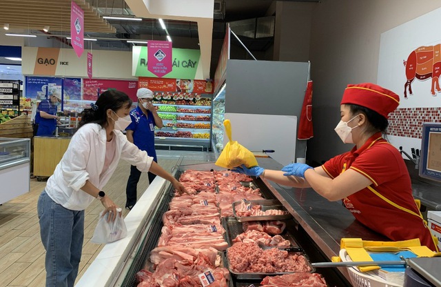 Saigon Co.op “ bắt tay” cùng 5 DN giảm giá mặt hàng thịt heo tới hơn 30% - Ảnh 1.