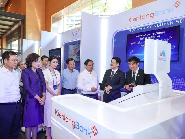 KienlongBank gây ấn tượng trong sự kiện &quot;Chuyển đổi số&quot; ngành Ngân hàng 2022 - Ảnh 1.