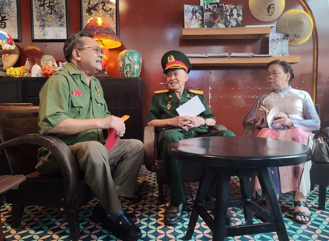Chiến dịch Mậu Thân 1968: Các anh nằm xuống cho vẹn tròn Tổ quốc hôm nay - Ảnh 1. Chiến dịch Mậu Thân 1968: Các anh nằm xuống cho vẹn tròn Tổ quốc hôm nay - Ảnh 1.