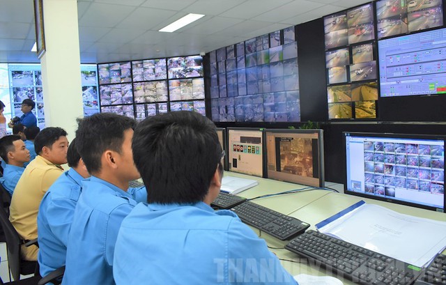 Thấy gì sau 3 năm TPHCM thực hiện chính quyền đô thị? - Ảnh 2. Thấy gì sau 3 năm TPHCM thực hiện chính quyền đô thị? - Ảnh 2.