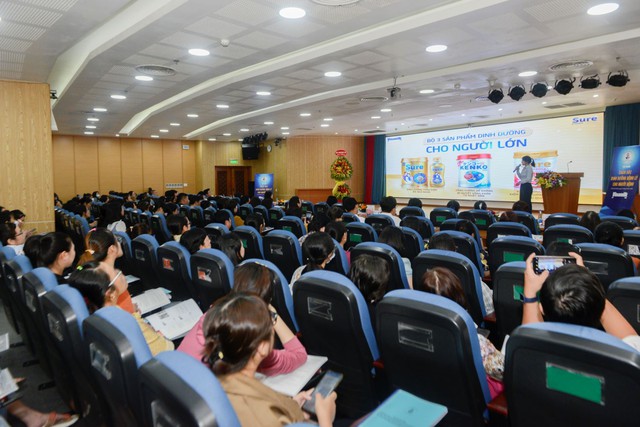 Vinamilk hợp tác chiến lược với CLB Điều dưỡng trưởng chăm sóc sức khỏe cho hàng triệu người Việt Nam - Ảnh 1.