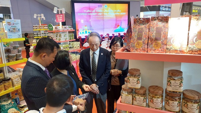 Đẩy mạnh đưa hàng hóa Việt vào chuỗi siêu thị AEON - Ảnh 1. Đẩy mạnh đưa hàng hóa Việt vào chuỗi siêu thị AEON - Ảnh 1.
