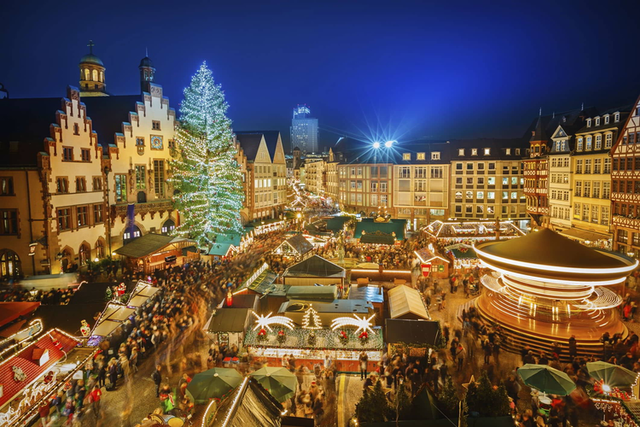 TPHCM lần đầu tiên có Hội chợ Giáng sinh của 5 nước châu Âu- Ảnh 1.