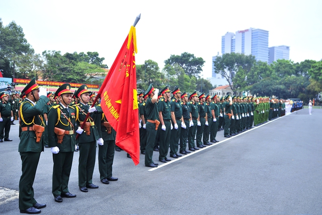 Bộ Tư lệnh TPHCM ra quân huấn luyện năm 2023 - Ảnh 2.
