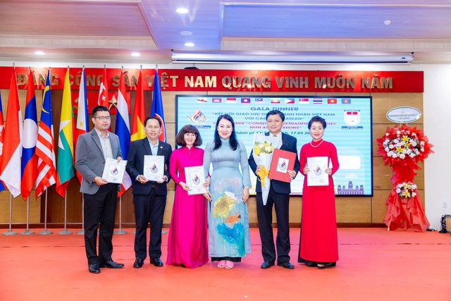 Ra mắt Câu lạc bộ Hydrogen Việt Nam ASEAN - Ảnh 1.