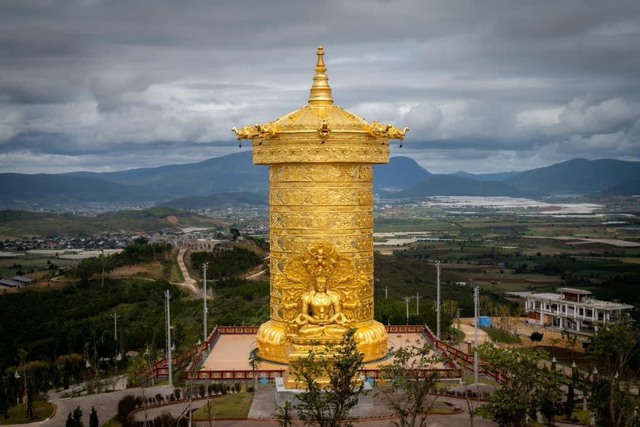 Đón nhận Không gian văn hóa Tâm Linh Phật giáo Kim Cương thừa tại Việt Nam - Ảnh 2.