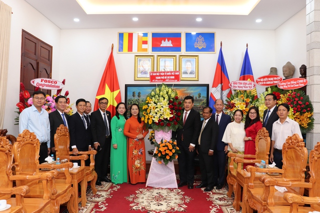 Thúc đẩy quan hệ giữa TPHCM và các địa phương của Lào, Thái Lan, Campuchia ngày càng bền chặt - Ảnh 2.