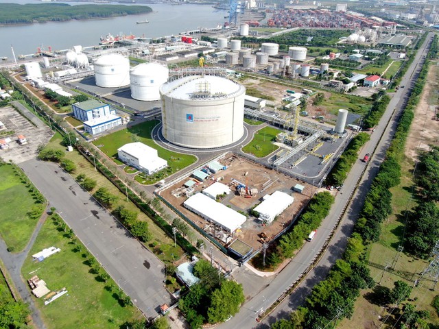 Thị trường LNG chuyển biến thuận lợi cho người mua và giải pháp cho năng lượng Việt Nam - Ảnh 1. Thị trường LNG chuyển biến thuận lợi cho người mua và giải pháp cho năng lượng Việt Nam - Ảnh 1.