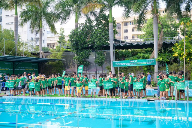Nestlé MILO đồng hành cùng Giải Bơi “Đường đua xanh” 2023 - Ảnh 1.