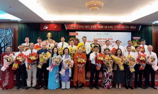 Hội Liên lạc với người Việt Nam ở nước ngoài TPHCM có chủ tịch mới - Ảnh 1.