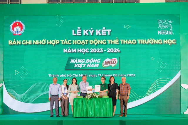 Sở Giáo dục và Đào tạo TPHCM và Nestlé Việt Nam ký kết Thỏa thuận hợp tác cho năm học 2023 – 2024 - Ảnh 1.