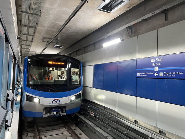 Metro số 1 chính thức chạy thử nghiệm toàn tuyến - Ảnh 3.