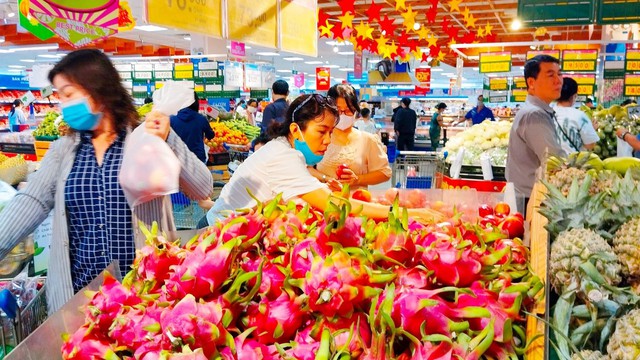 Sức mua tại Saigon Co.op trong 4 ngày lễ tăng 50% - Ảnh 2.
