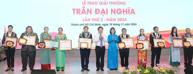 Tôn vinh 10 nhà giáo đoạt giải thưởng Trần Đại Nghĩa năm 2024- Ảnh 2.